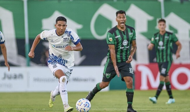 Cuộc chạm trán gay cấn giữa Talleres Cordoba vs San Martin San Juan  